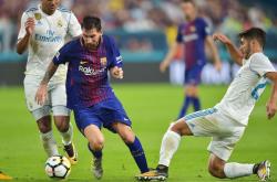 九游链接-梅西再次破门，巴萨击败对手