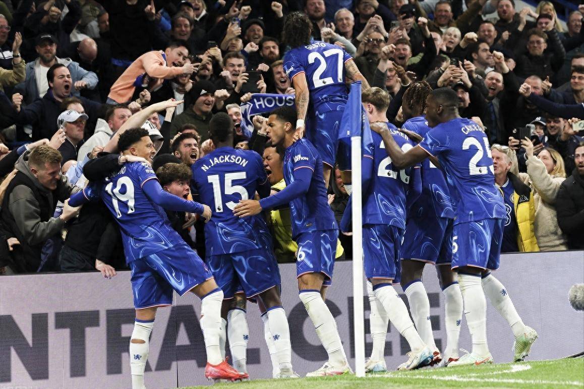 欧洲顶级球队赛场交锋,全力争胜不畏强敌的简单介绍 欧洲顶级球队赛场交锋,全力争胜不畏强敌的简单介绍