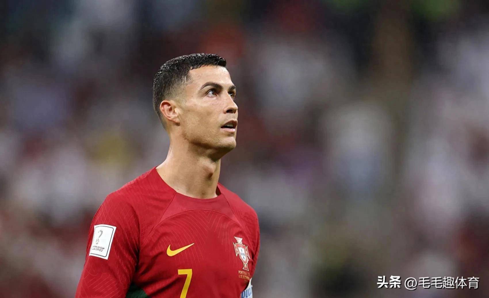 包含斯洛伐克队神勇闯关连胜晋级下一轮的词条