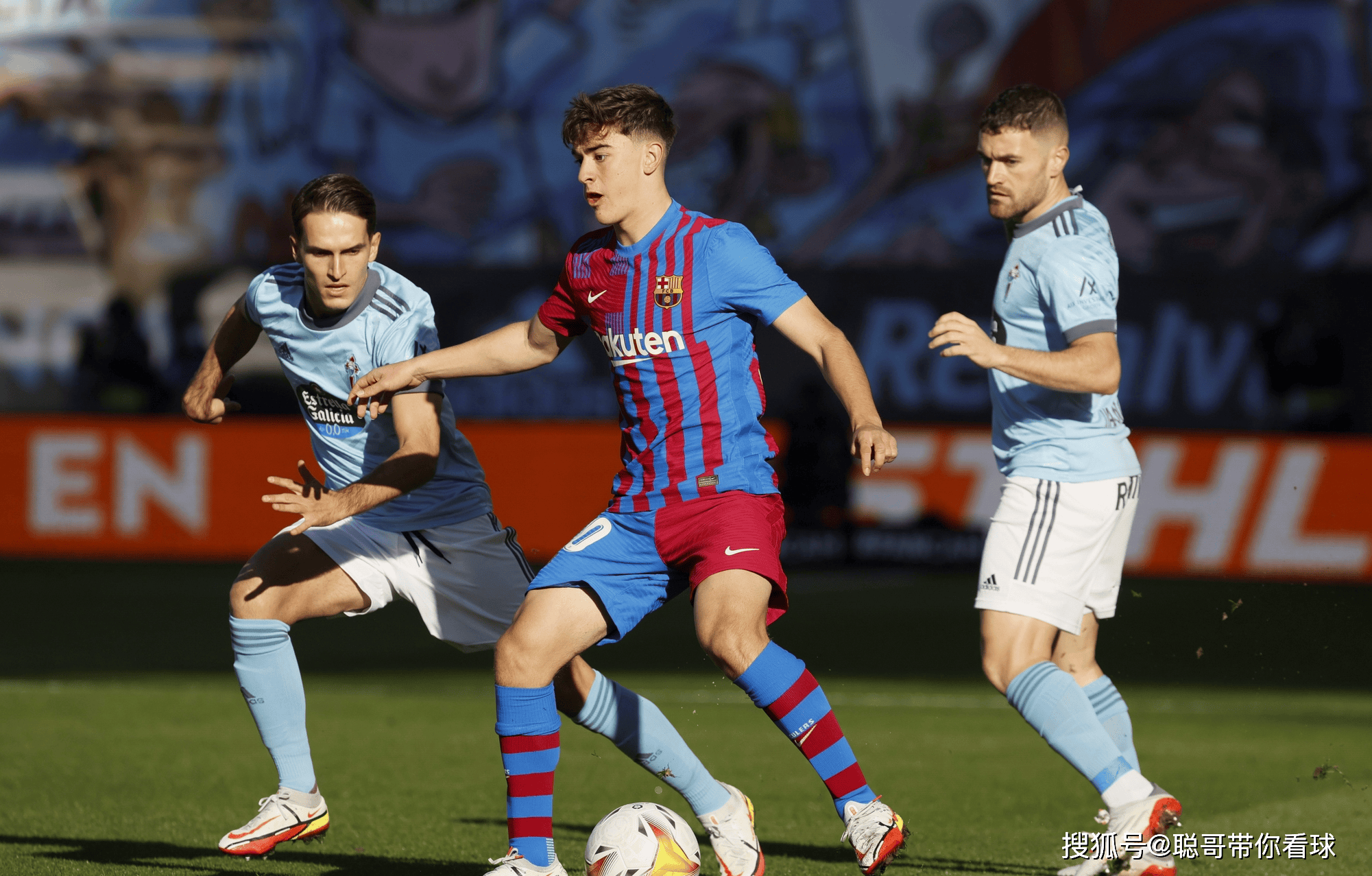 包含沃特福德主场未能取胜，保级处境堪忧的词条